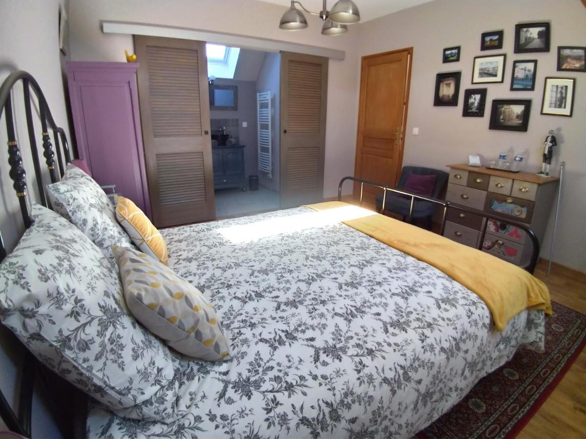 Couffy Les Trois Provinces B&B 외부 사진
