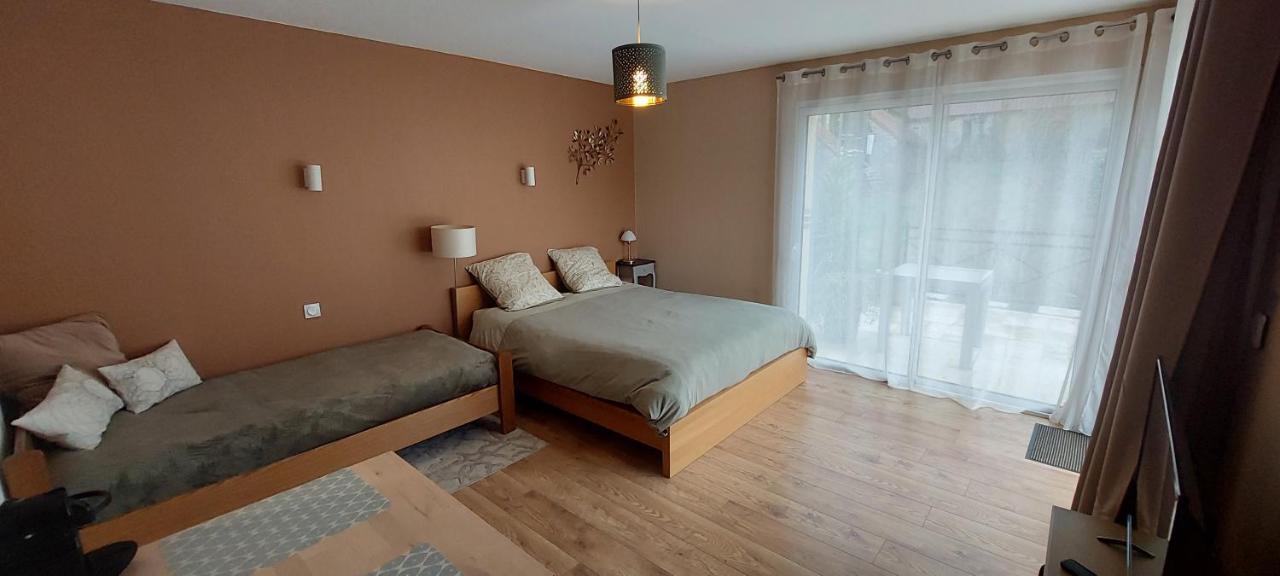 Couffy Les Trois Provinces B&B 외부 사진