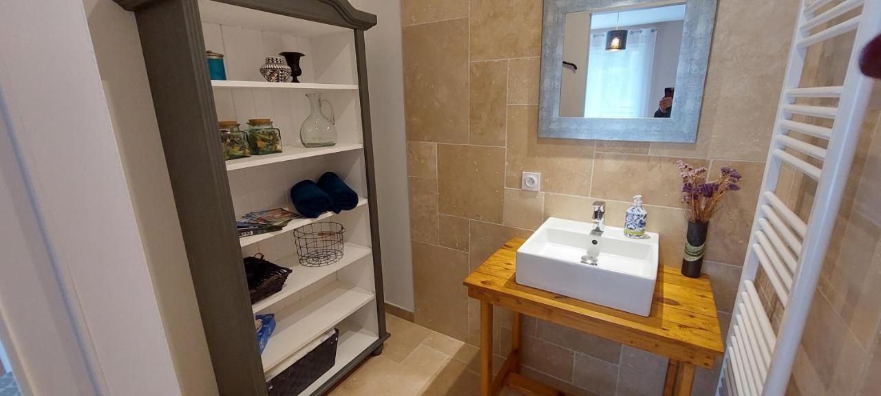 Couffy Les Trois Provinces B&B 외부 사진