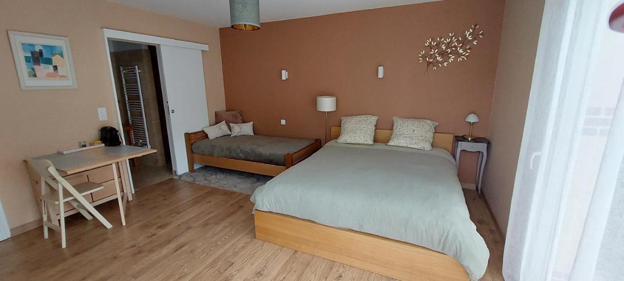 Couffy Les Trois Provinces B&B 외부 사진