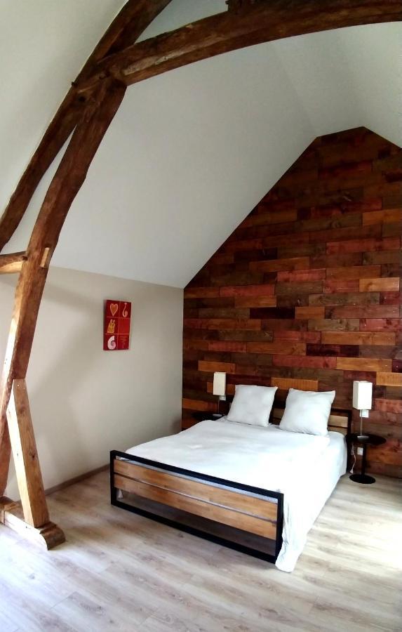 Couffy Les Trois Provinces B&B 외부 사진